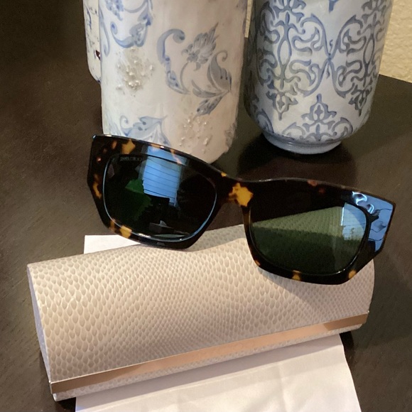 Brand new jimmy choo Havana sunglasses Tortoise shell frames w/ green lenses. - Picture 8 of 15